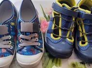 Grajewo ogłoszenia: Sprzedam praktycznie nowe sandały quachua (50zł) i trampki... - zdjęcie