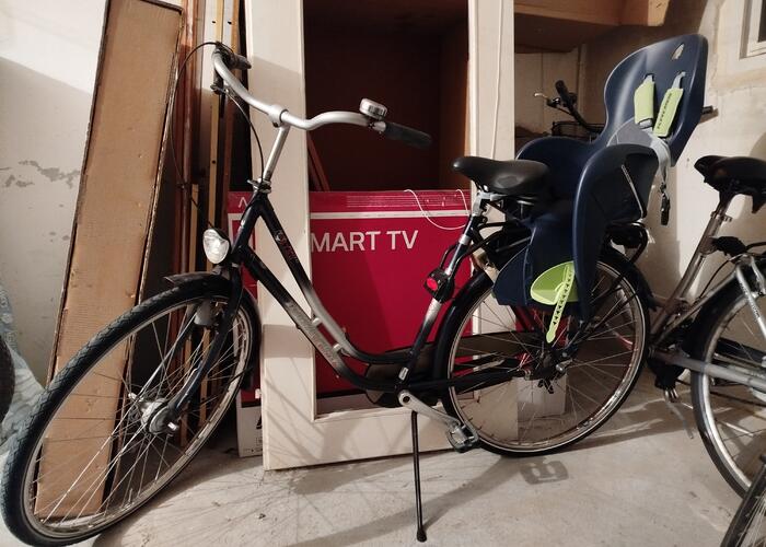 Grajewo ogłoszenia: Sprzedam sprawny rower koła 28 bez fotelika.